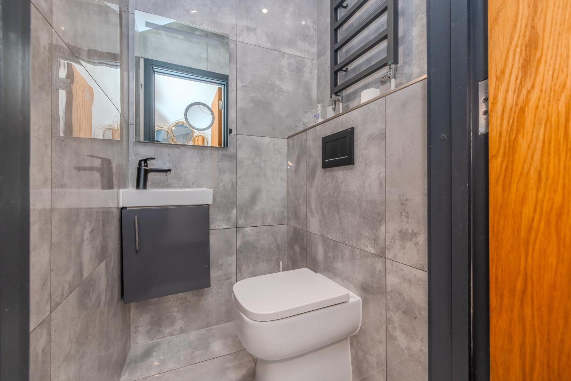 Central Hove 3 Bedroom Flat Bn340Bwil מראה חיצוני תמונה