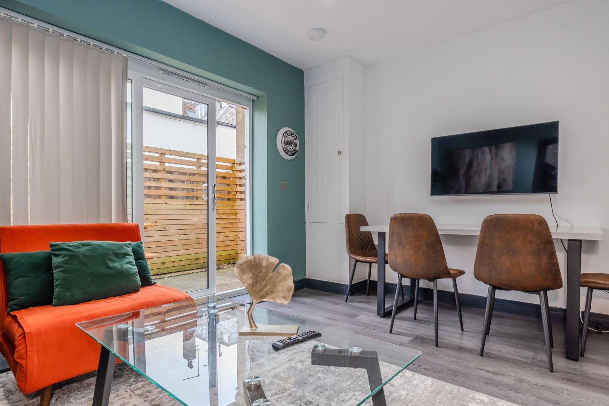 Central Hove 3 Bedroom Flat Bn340Bwil מראה חיצוני תמונה